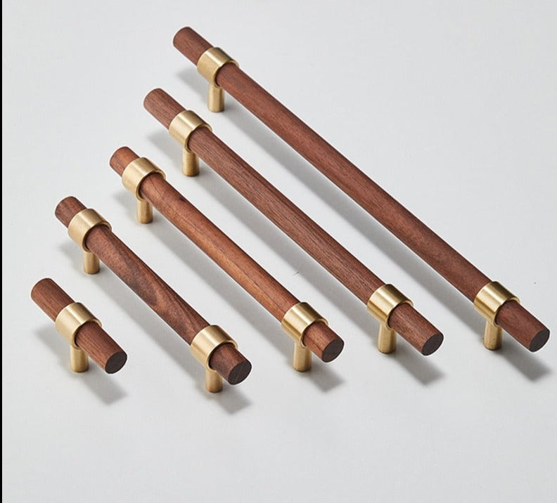 Hova Handle - Natural wood+brass T