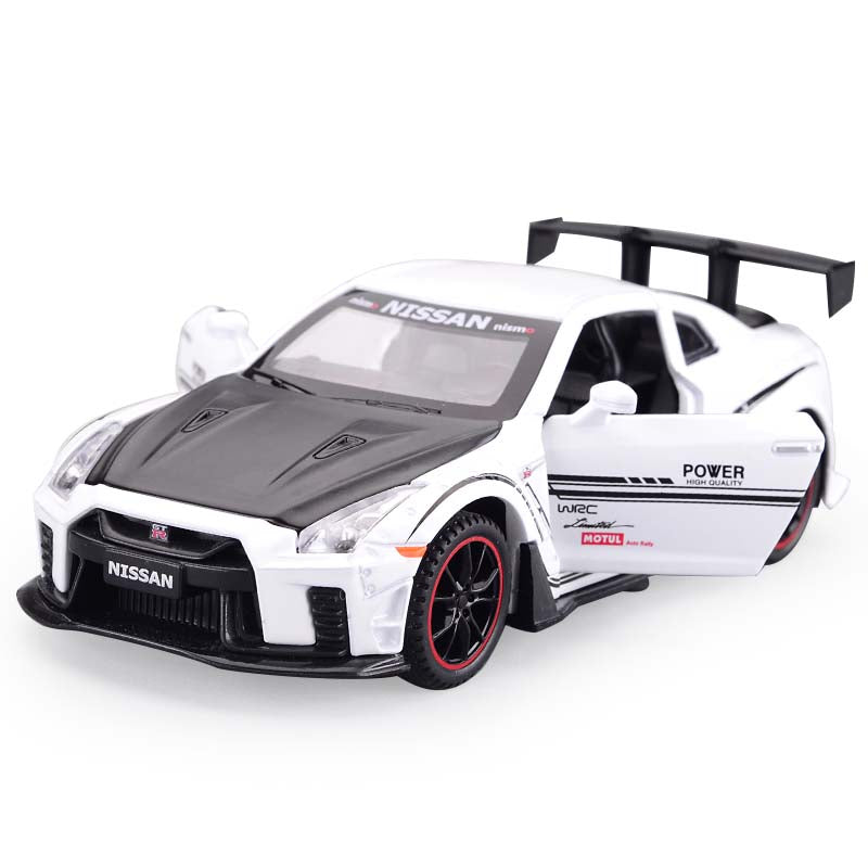 1:32 NISSAN GT-R R35 Alloy Car Model