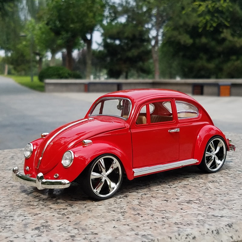 2021 New 1:18 Classic Car Beetle Model Simulation