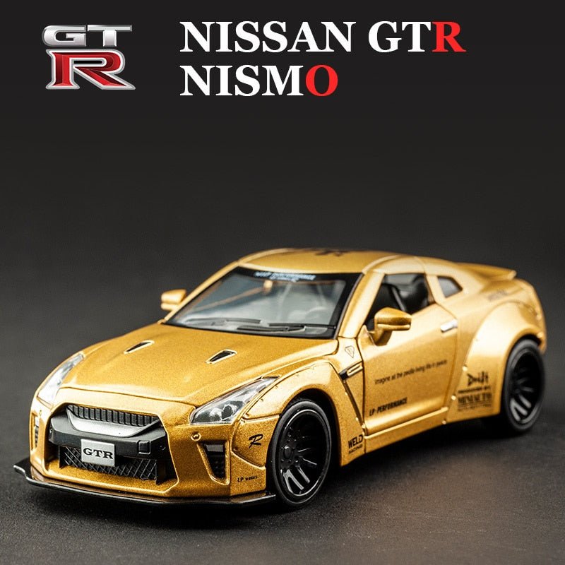 1:32 NISSAN GT-R R35 Alloy Car Model