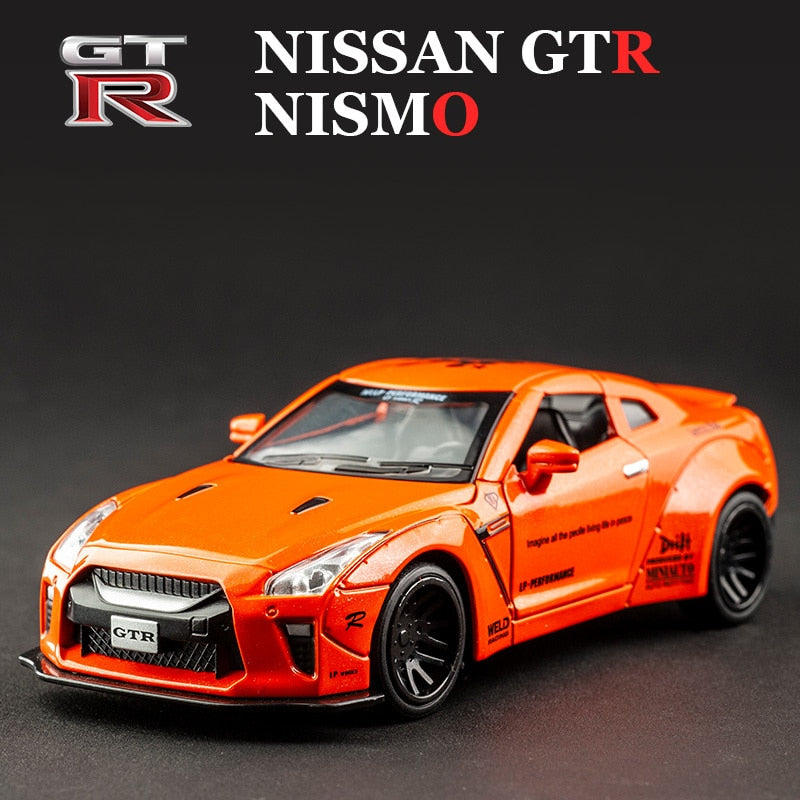 1:32 NISSAN GT-R R35 Alloy Car Model