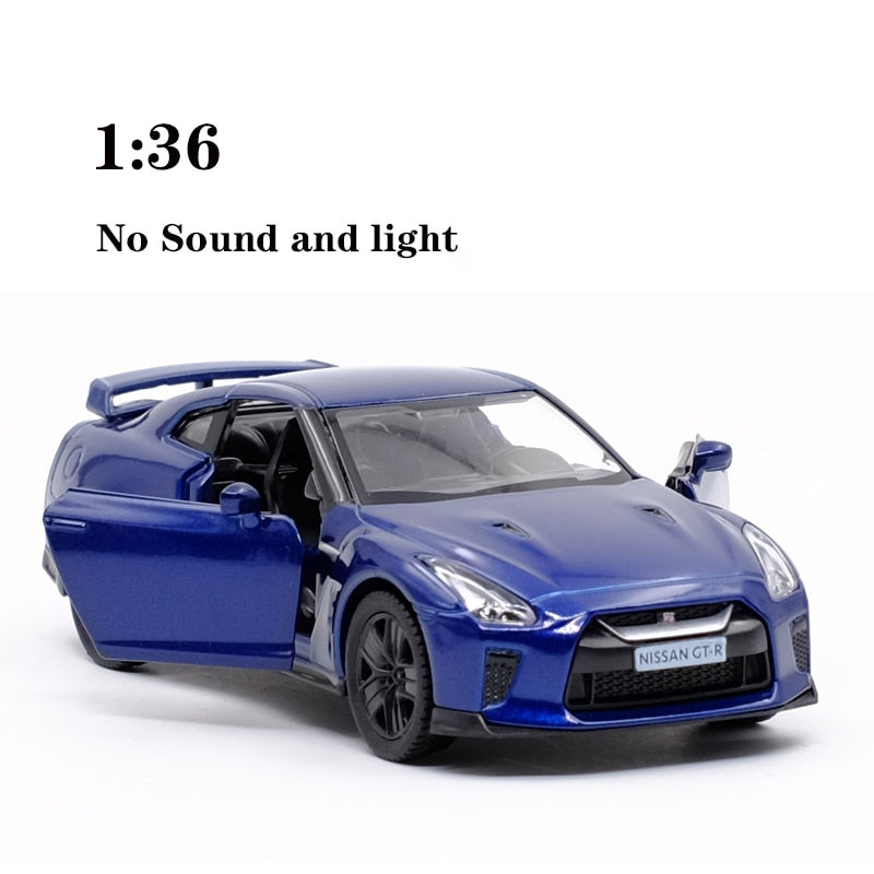 1:32 NISSAN GT-R R35 Alloy Car Model