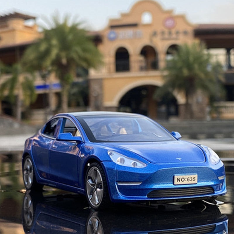 1:32 Tesla Model 3 Alloy Car Model